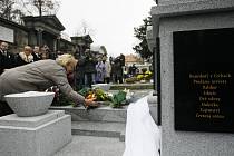  	Odhalení Smetanovy hrobky na Vyšehradě