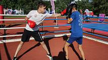 Trénink v olympijském parku vedli boxeři z oddílu Pražský Rohovník, trenér Michal Soukup, mládežníci Adam Marcin a Samuel Klabeneš.