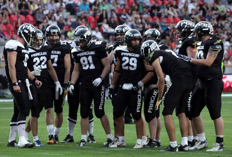 Z finále České ligy amerického fotbalu: Prague Black Panthers - Příbram Bobcats 40:0.