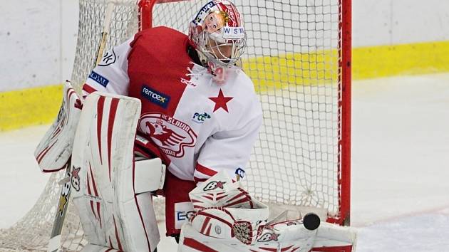 Brankář Alexandr Hylák ještě v dresu HC Slavia Praha