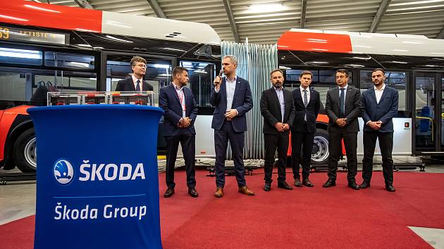 Škoda Group k představení trolejbusu Škoda - Solaris 24 m.
