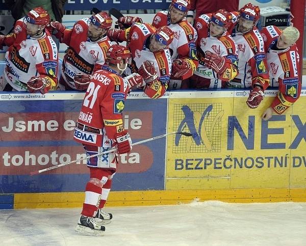 2. semifinálové utkání O2 ELH Play Off mezi týmy HC Slavia Praha vs. HC Lasselsberger Plzeň.