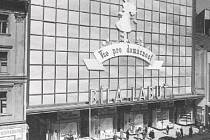 Bílá labuť slaví 80. výročí otevření. Obchodní dům v Praze začal fungovat 19. března 1939.