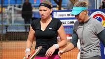 Sparta open: Michaella Krajicek (Nizozemí) a Lucie Hradecká (ČR)