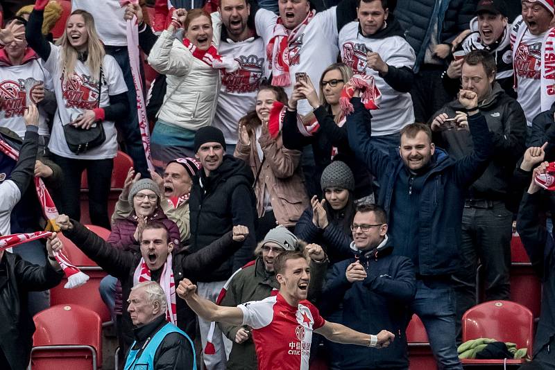 Zápas 28. kola Fortuna ligy mezi Sparta Praha a Slavia Praha, hraný 14. dubna v Praze v Sinobo stadium. Tomáš Souček se raduje z prvního golu Slavie