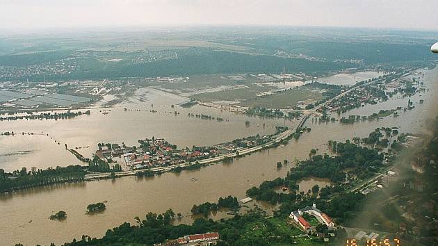 Ničivá povodeň před dvaceti lety – v roce 2002, Lahovice - Vltava a Berounka