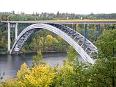 Žďákovský most na Orlické přehradě.