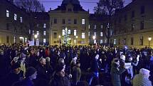 Demonstrace proti premiéru Andreji Babišovi 17. prosince 2019.