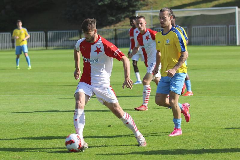 Rezerva Slavie vyhrála předehrávku 30. kola na hřišti rakovnického SK 2:0.