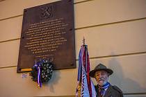 Pamětní deska Čechům, Židům a protinacisticky smýšlejícím Němcům vyhnaným v roce 1938 z českého pohraničí byla slavnostně odhalena 12. listopadu na pražském Masarykově nádraží.