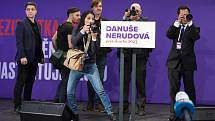 Z volebního štábu Danuše Nerudové v pražském Mánesu. Tisková konference k předběžným výsledkům prezidentských voleb.
