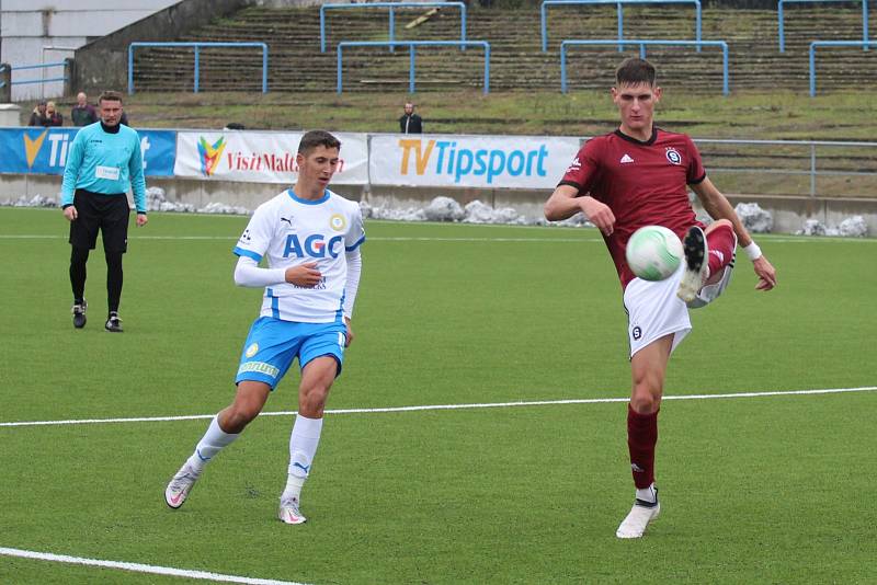 Na úvod 26. ročníku Zimní Tipsport ligy porazilo béčko Sparty na Strahově tým Teplic 4:1.