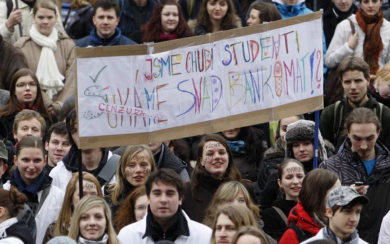 Demonstrace proti vládním reformám vysokých škol proběhla 29. února v centru Prahy.