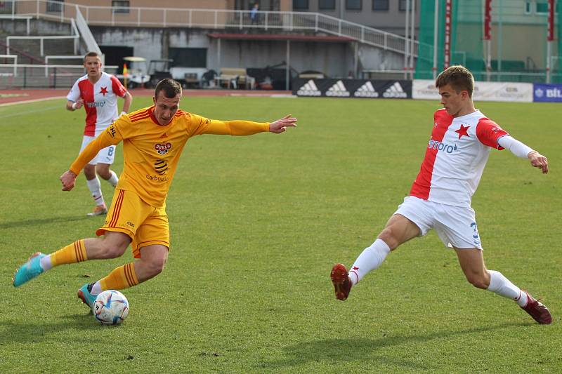 Dukla na Julisce přehrála rezervní tým Slavie 4:1.