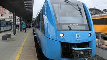 Příjezd prvního vodíkového vlaku pro osobní dopravu na světě Coradia iLint.