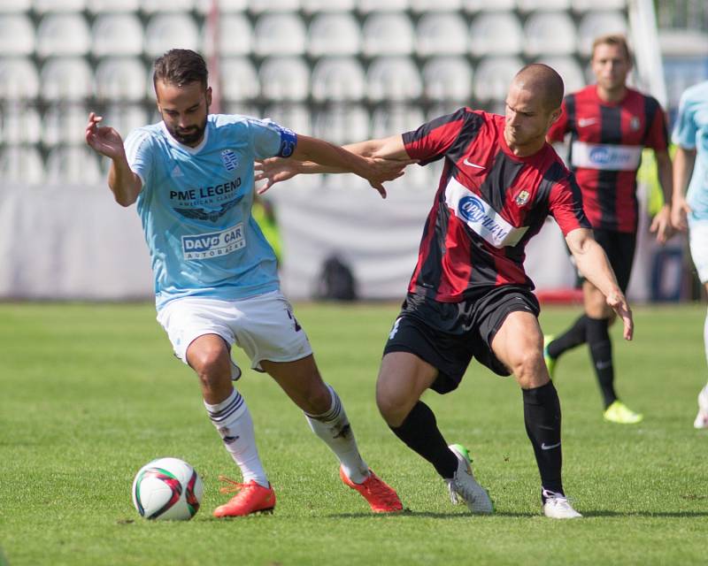 Fotbalisté Vyšehradu remizovali ve čtvrtém kole druhé fotbalové ligy na domácím hřišti s mužstvem Opavy 0:0.