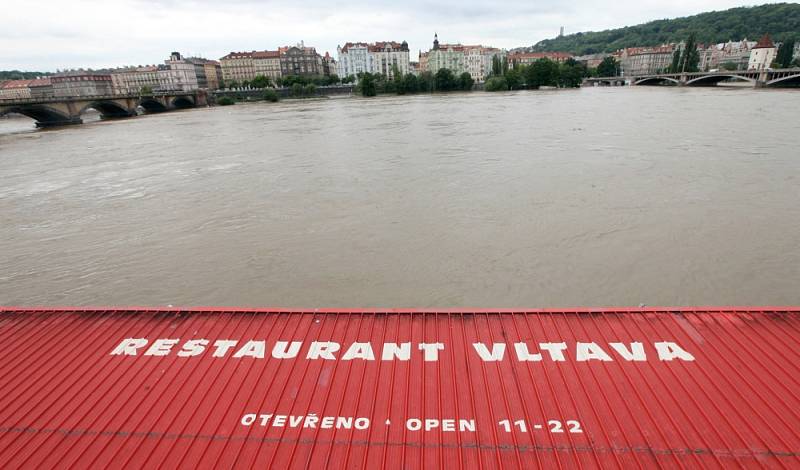 Povodně v Praze v úterý 4. června.