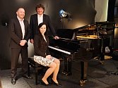Porotci soutěže Pianista roku: (zleva) Rostislav Čapek, Jitka Fowler Fraňková, Petr Malásek.