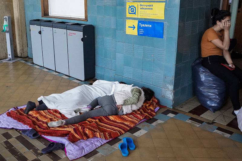 Záchytné odbavovací uprchlické centrum Praha - Hlavní nádraží.