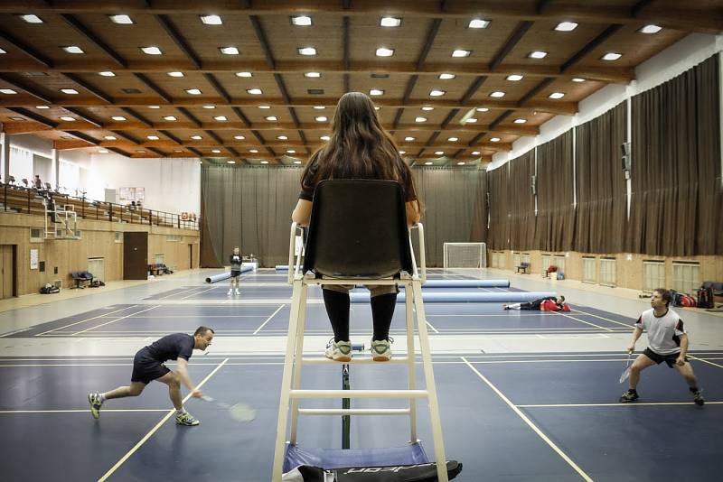 Hasiči a zaměstnanci hasičského sboru se utkali v badmintonu