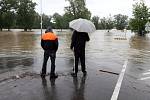 Povodně v Praze – Troji u Pražské zoo v pondělí 3. června. 