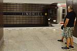 Stanice metra B Jinonice je po půl roce znovu otevřena.