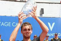 Olexandr Nedovjesov, vítěz tenisového Prague open 2013