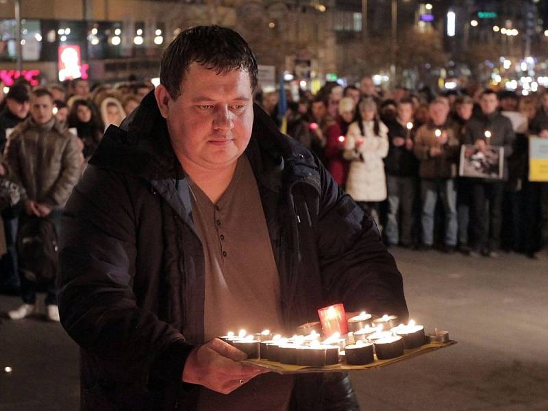 Demonstrace Ukrajinců kvůli součastné situaci na Ukrajině. Václavské náměstí 20.února.