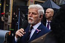 Prezident Petr Pavel na Národní třídě v Praze.