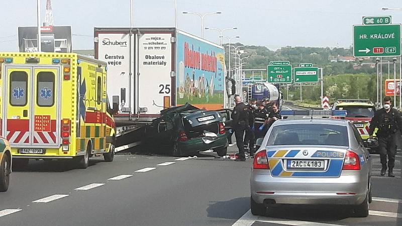 Smrtelná dopravní nehoda u Černého Mostu.