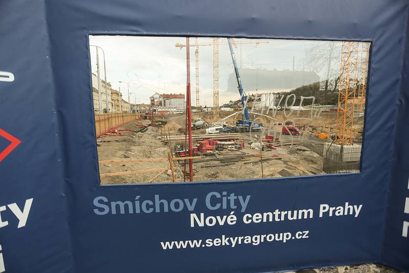 Staveniště developerského projektu firmy Sekyra na Smíchově.