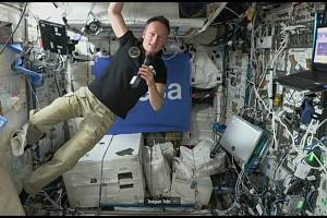 Německý astronaut ESA Matthias Maurer se na 20 minut spojil s českými studenty. Na Mezinárodní vesmírné stanici (ISS) pobývá od 11. listopadu.