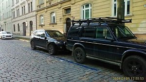 Přemalování placené parkovací zóny v Praze.