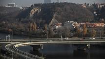 Pohled Barrandovský most. 