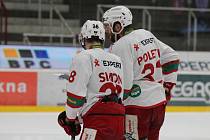 Hokejisté Slavie porazili na domácím ledě Porubu 3:2.