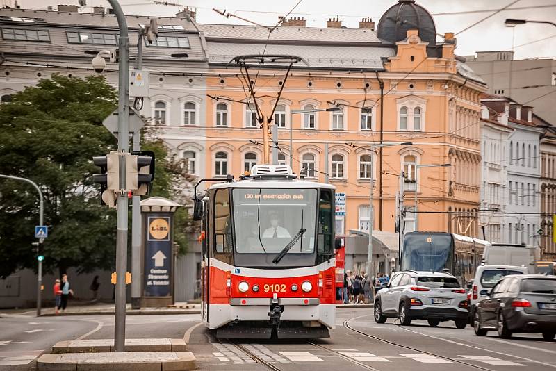 Tramvajový průvod v Praze 18. července 2021.