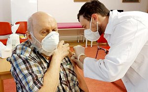 Očkování proti covid-19 v pražských městských částech.
