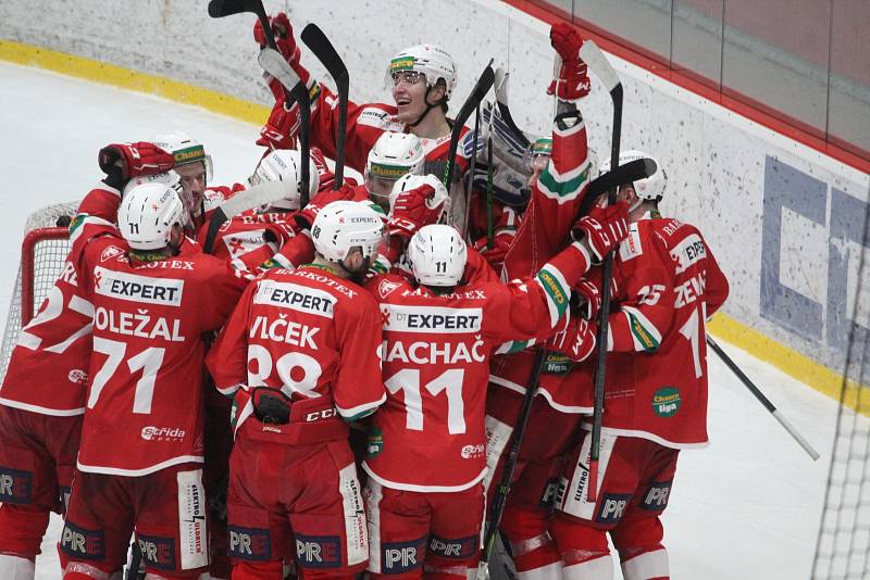 Slávisté otočili rozhodující zápas předkola play-off s Frýdkem-Místkem a po výhře 2:1 postoupili do čtvrtfinále proti Vsetínu