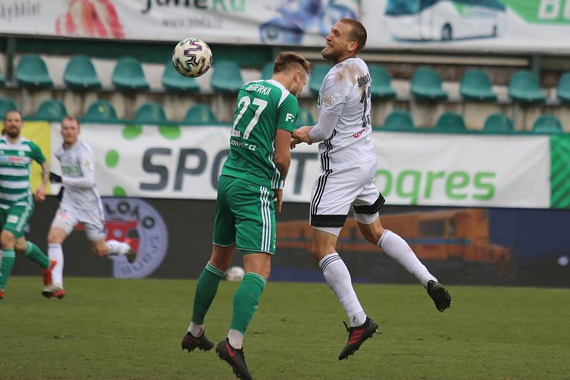 Fotbalisté Bohemians v Ďolíčku porazili Karvinou 2:0.