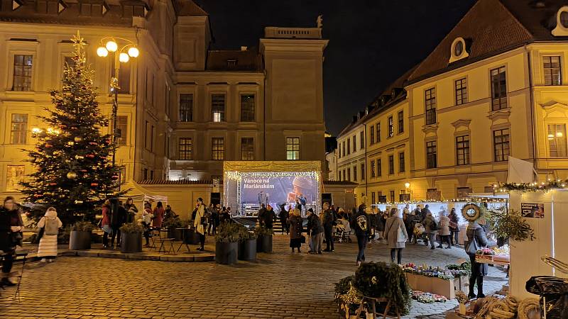 Přípravy jsou hotové, Praze už vládne adventní atmosféra.