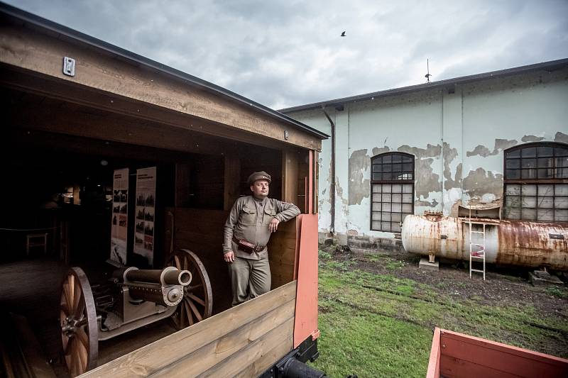 legionářské muzeum na kolejích je od 2. srpna přístupné v areálu budoucího Železničního muzea Národního technického muzea.