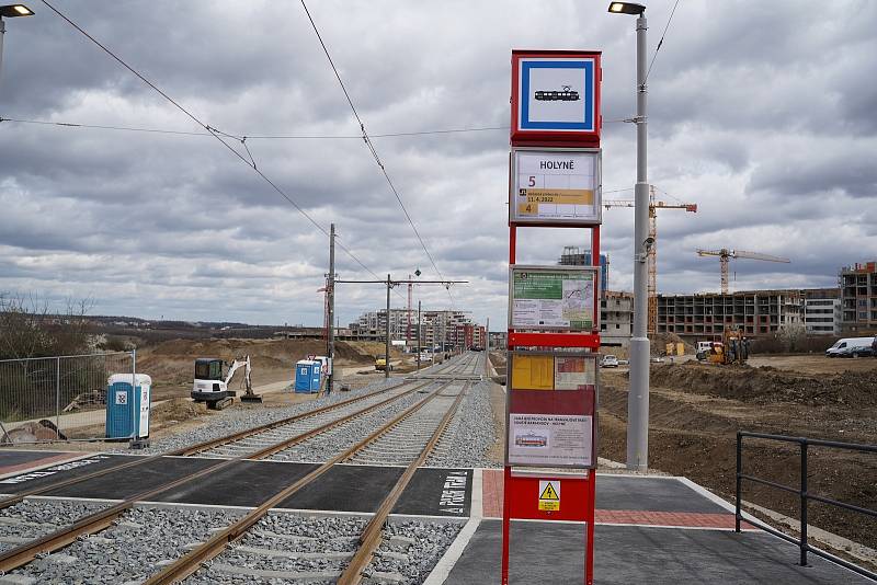 Slavnostní zahájení provozu na nové tramvajové trati Sídliště Barrandov - Holyně.