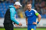 Zápas 3. kola první fotbalové ligy mezi týmy FC Slovan Liberec a AC Sparta Praha se odehrál 13. srpna na stadionu U Nisy v Liberci. Na snímku zprava Vladimír Coufal a trenér Jindřich Trpišovský.