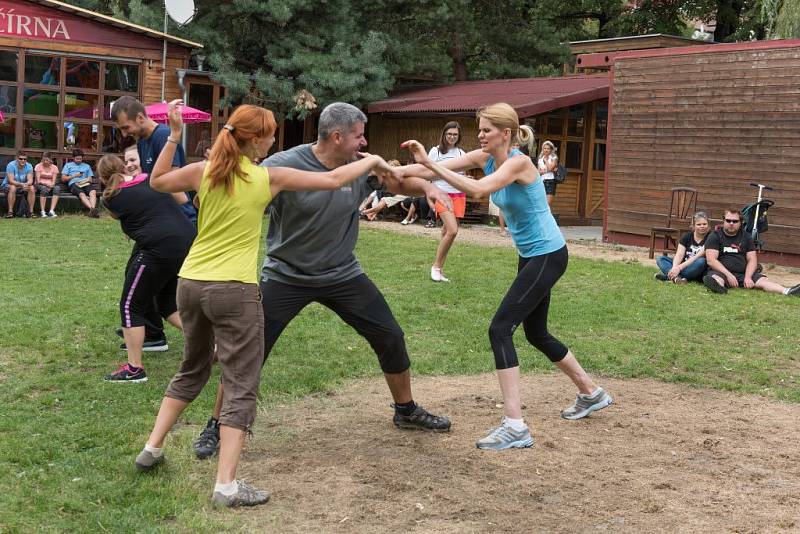 Z festivalu Nenechte si ubližovat ve Žlutých lázních v Praze.