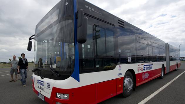 Autobus, MHD - ilustrační foto.