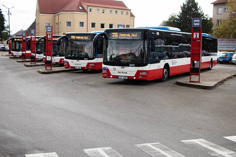 Nové kloubové autobusy MAN Lions'City G.