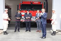 Radotínští dobrovolní hasiči mají novou zbrojnici.
