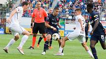 Fotbalisté Slavie Praha prohráli v úvodním kole nového ročníku FORTUNA LIGY na stadionu v Mladé Boleslavi s Hradcem Králové 0:1.