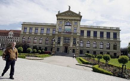 Muzeum hlavního města Prahy dnes, v květnu 2008 slaví své 125. výročí. 