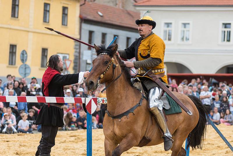 Oslavy 540 let od povýšení na královské město ve Velvarech.